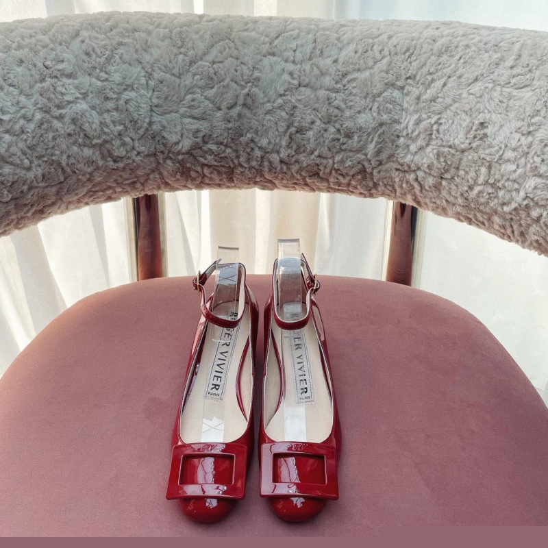 roger u1u1er flat shoes